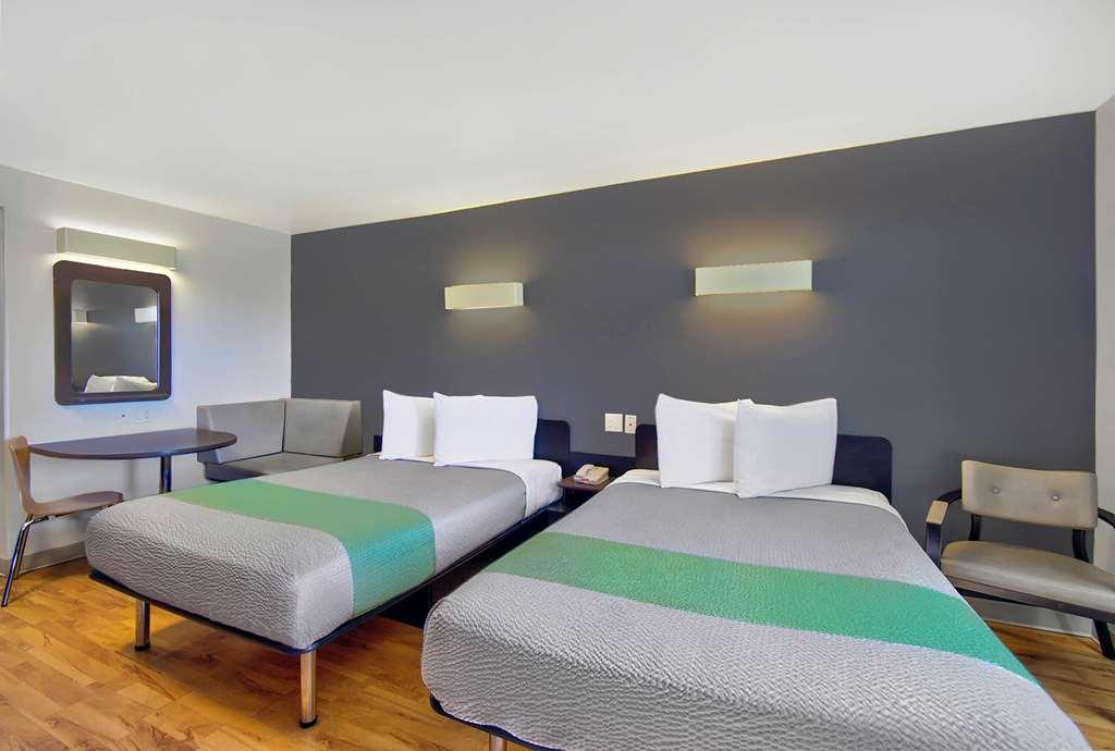 Studio 6 Victorville - Apple Valley Room photo