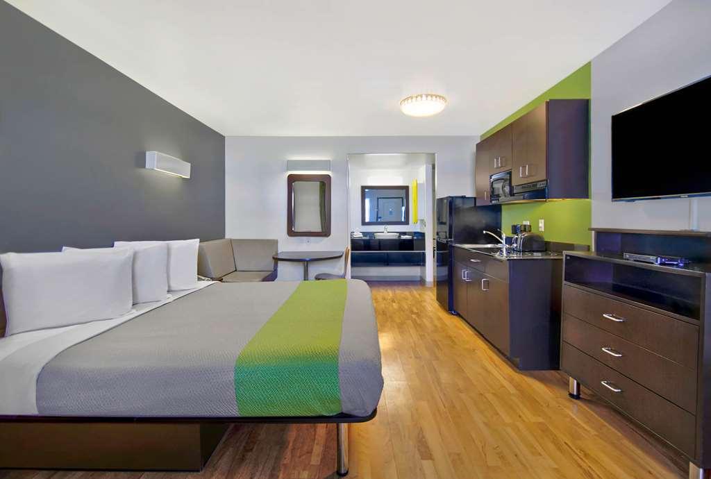 Studio 6 Victorville - Apple Valley Room photo